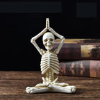 Halloween Skelett Figurine aus Resin | Dekorative Skelettfigur für Tisch und Regal | Saisonale Halloween Dekoration | Schmid
