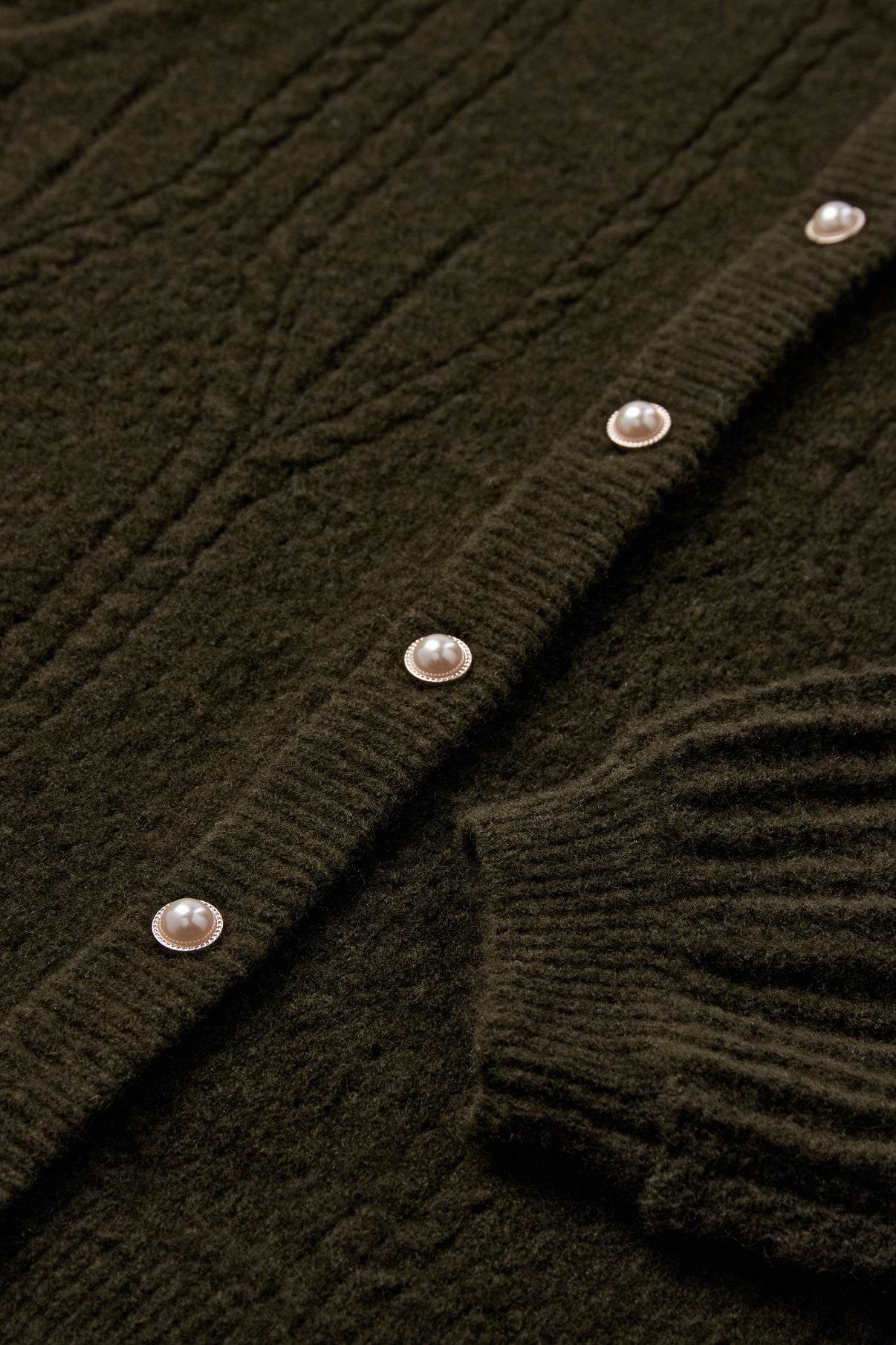 Vakker Fina Strick‑Cardigan mit Knöpfen aus Mischgewebe