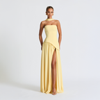 Stroplose Lange Kleid – Mit Asymmetrischem Schnitt und Hoher Schlitz