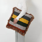 ColorRay | Gestreifter Strickkissen – Weicher & Moderner Stil