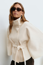 Damen Wollmischmantel im Cape-Stil | Hoher Kragen & Bindegürtel | Regular-Fit Mantel für Herbst & Winter | Schmid