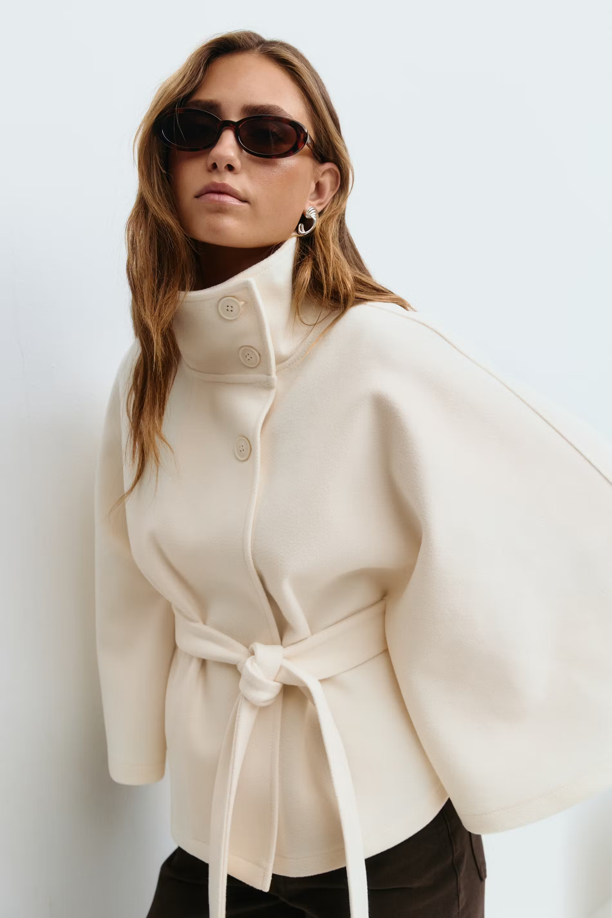 Damen Wollmischmantel im Cape-Stil | Hoher Kragen & Bindegürtel | Regular-Fit Mantel für Herbst & Winter | Schmid