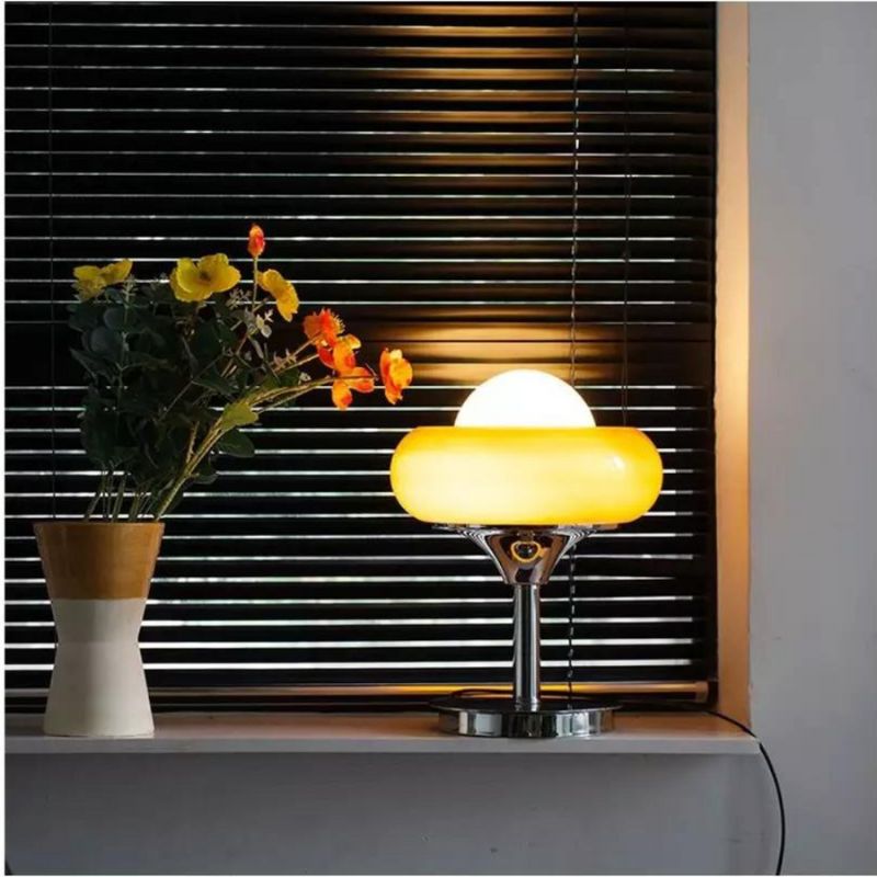 LuminiBake – Dekorative Lampe | Einzigartige Eierkuchenform
