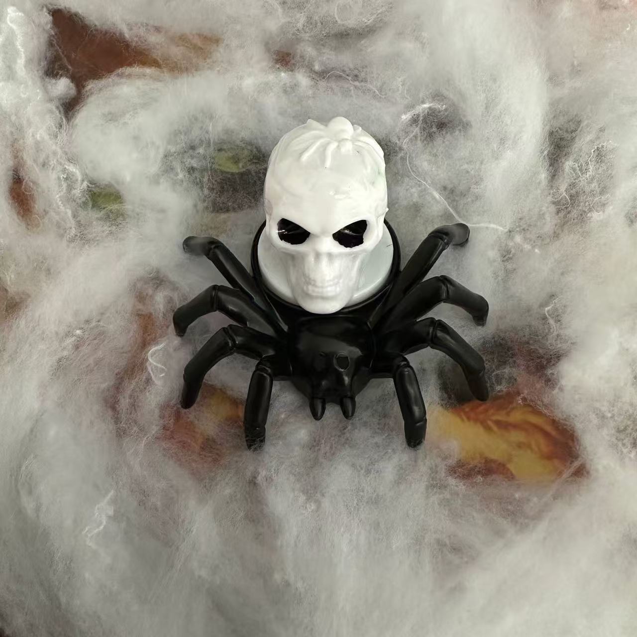 Halloween Spinnen Kerzenhalter aus Kunststoff | Freistehendes Deko Ornament | Tischdekoration für Saisonale Halloween Displays | Schmid