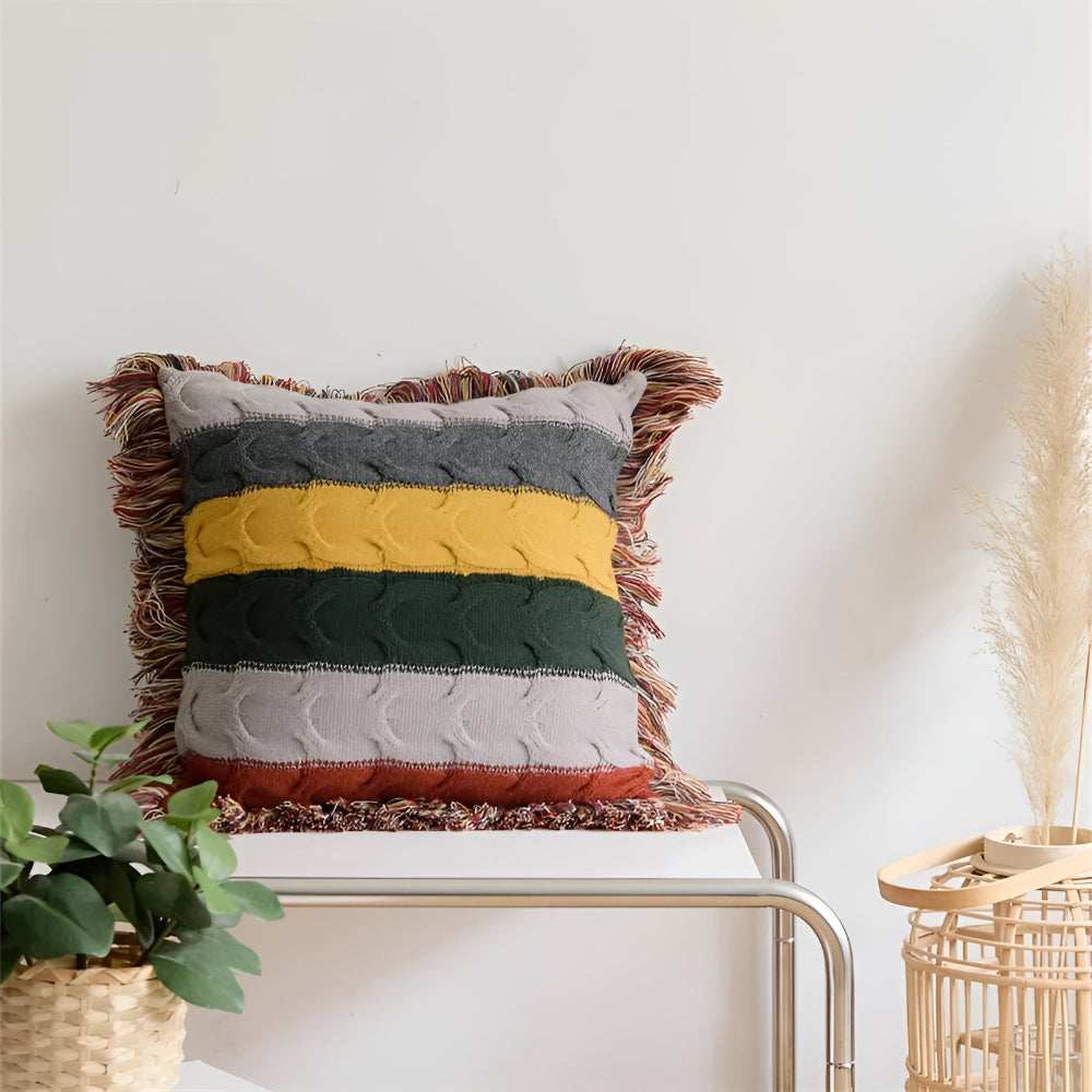 ColorRay | Gestreifter Strickkissen – Weicher & Moderner Stil