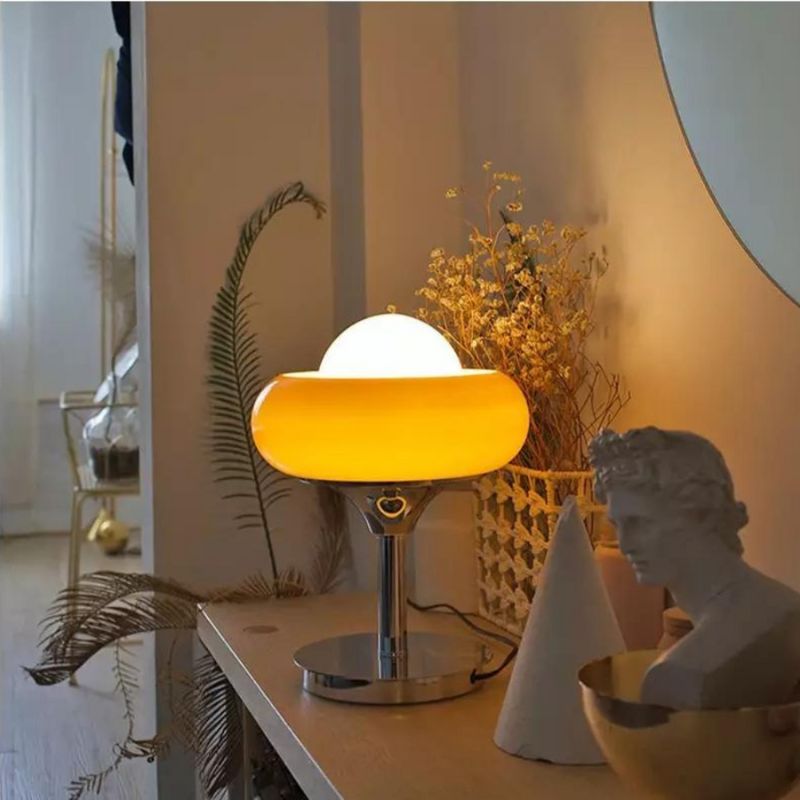 LuminiBake – Dekorative Lampe | Einzigartige Eierkuchenform