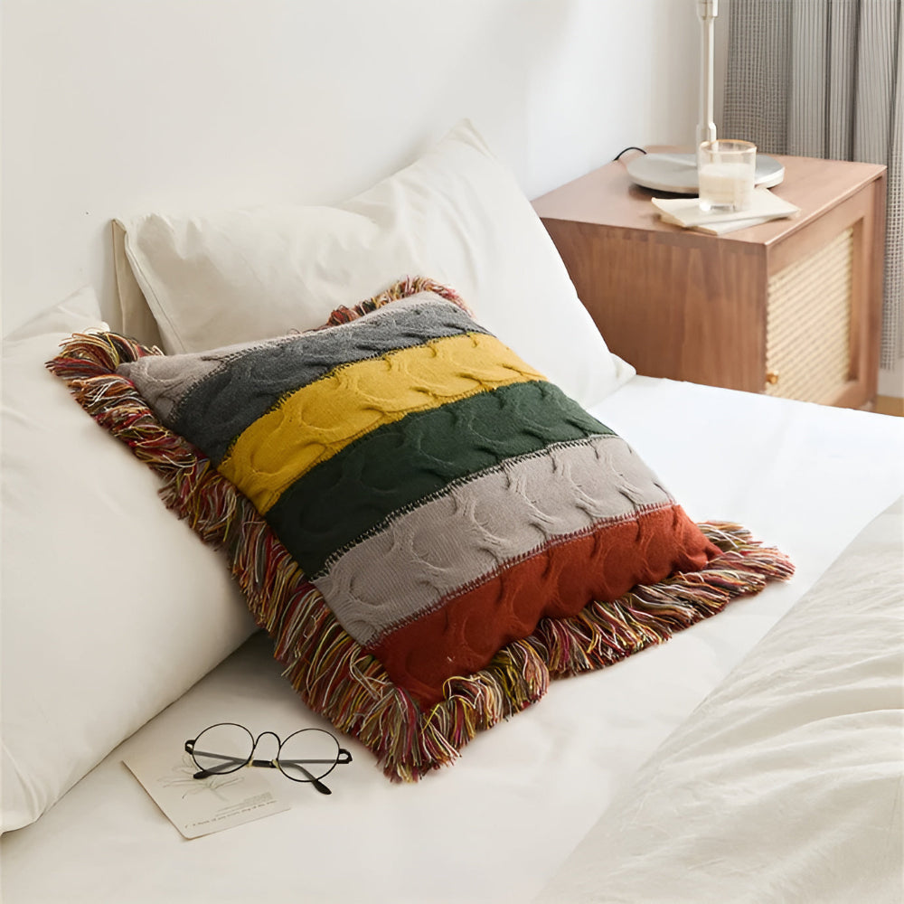 ColorRay | Gestreifter Strickkissen – Weicher & Moderner Stil