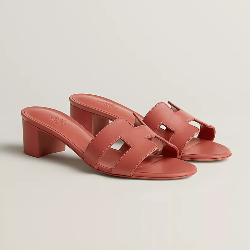 Damen Sandalen | Slip-On Sandalen mit Eckigem Absatz | Reguläre Passform für Alltag und Smart Casual | Schmid