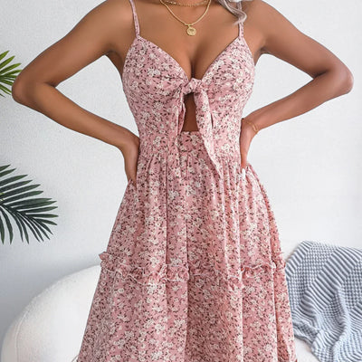 CLAIRE | Kleid mit Quadratischem Ausschnitt und Schnürung