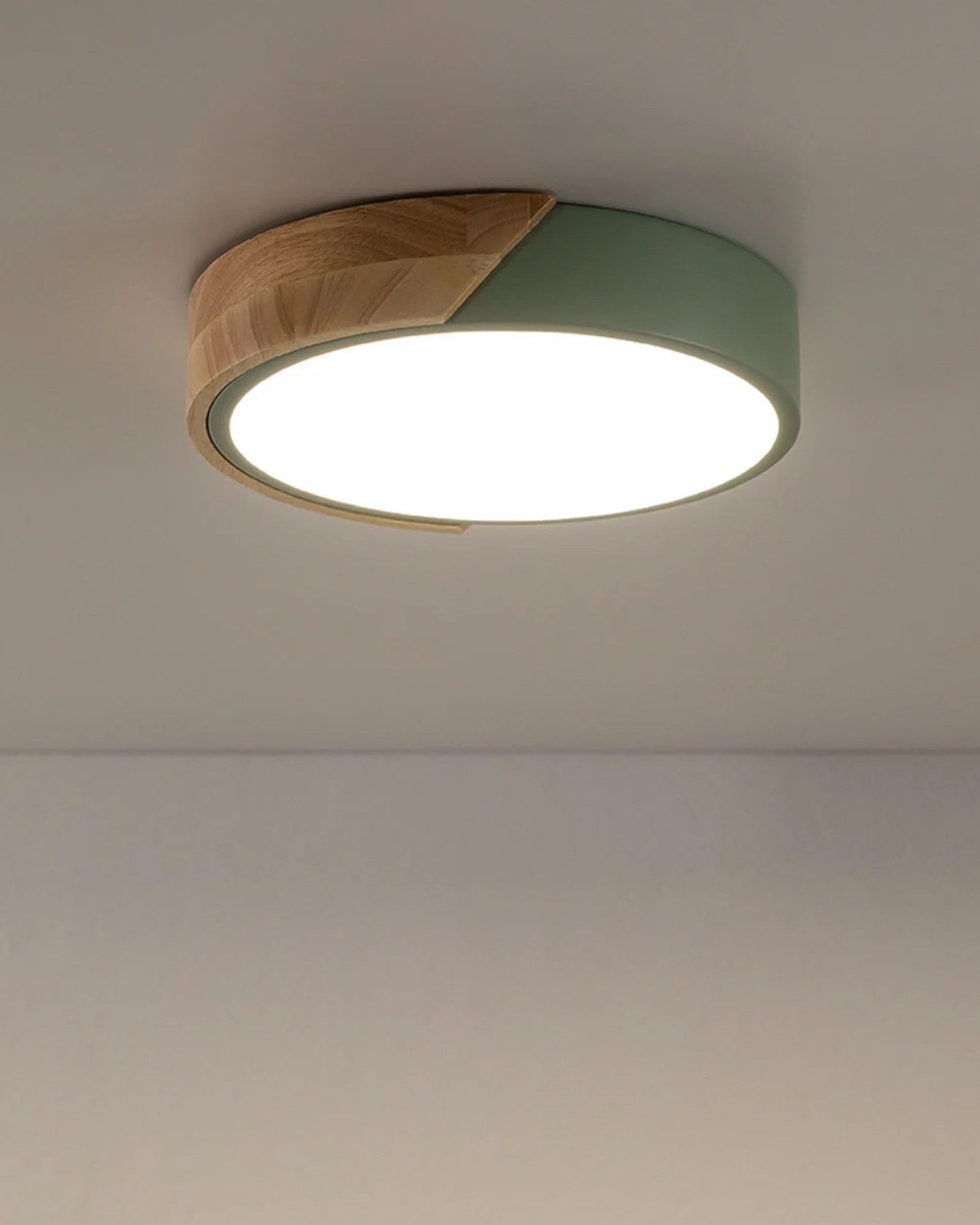 Jan LED-Deckenleuchte – Holz und Eisen, CCT Einstellbar, Ø23–40 cm, 220–240V