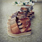 Damen Sommerschuhe Mit Plateau – Sandalen Aus Kunstvelours Mit Verstellbaren Knöchelriemen