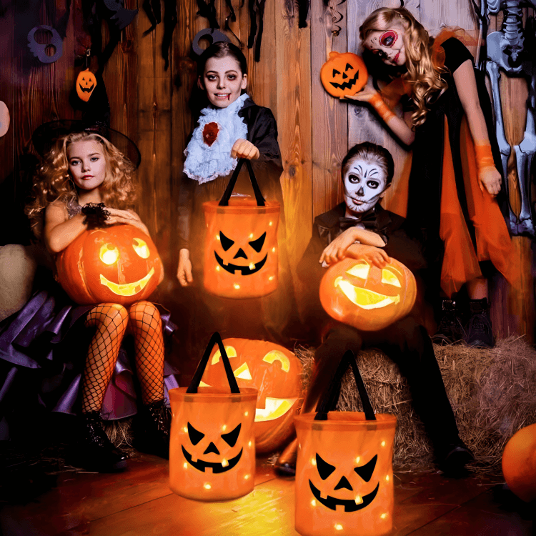 Halloween Kürbis Trick-or-Treat Korb aus PVC | Integriertes LED Lichtdesign | Faltbarer Süßigkeitenkorb für Halloween | Schmid