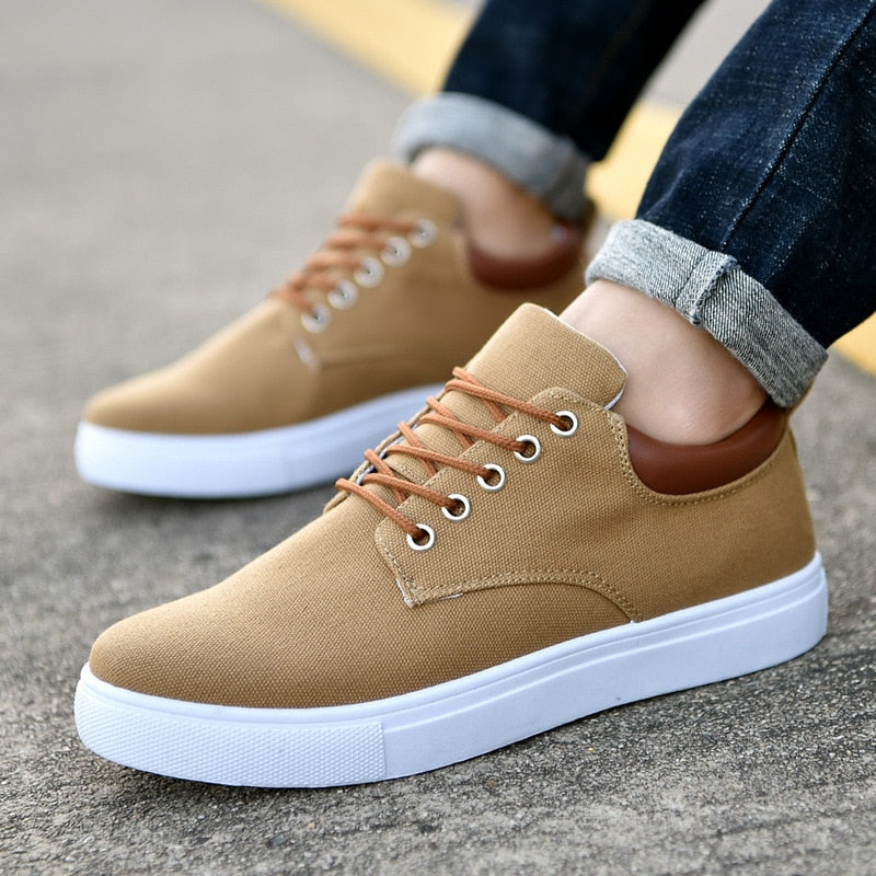 Herren - Canvas Sneaker mit Weißer Sohle