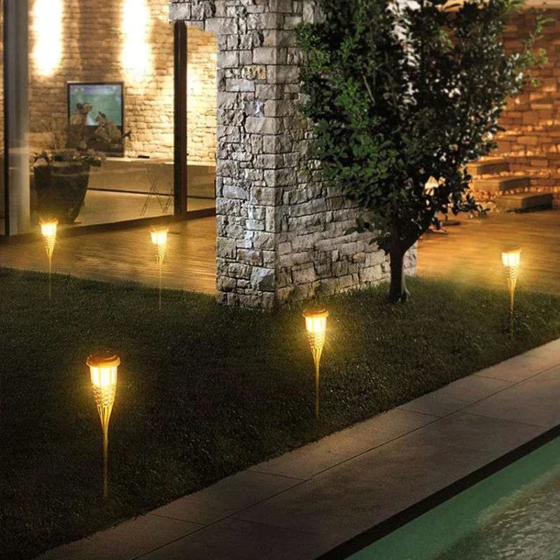 Solar-Fackel 5er-Set | Flammenoptik LED Gartenleuchten | Solarbetrieben | Dekoratives Licht für Außen