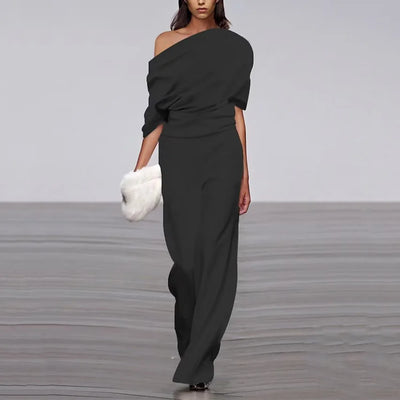 Eleganter off-shoulder jumpsuit mit drapierung | luxus-look für events, abendmode & galas