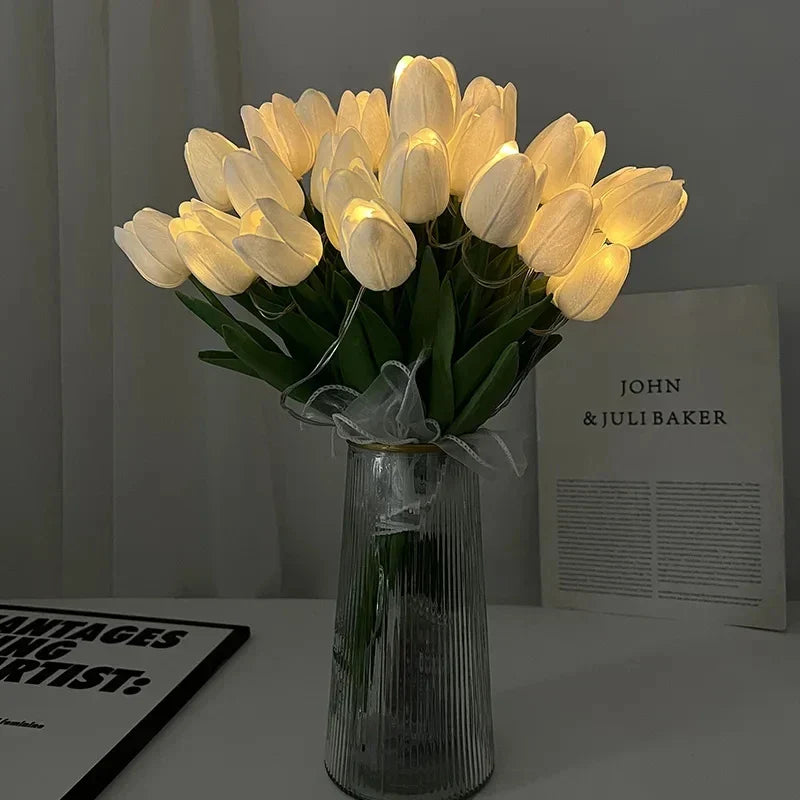 Dekorative LED-Tulpen – künstliche Blumen, 33 cm, für Innen- und Außendekoration
