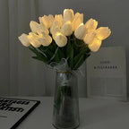Dekorative LED-Tulpen – künstliche Blumen, 33 cm, für Innen- und Außendekoration