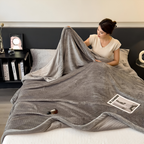 Plüsch‑Wohndecke aus Polyester – Verschiedene Größen