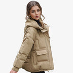 Damen Pufferjacke mit Kapuze | Polyester mit Oversized-Passform & Großen Fronttaschen | Verstellbarer Kordelzugsaum zum Schichten | Schmid