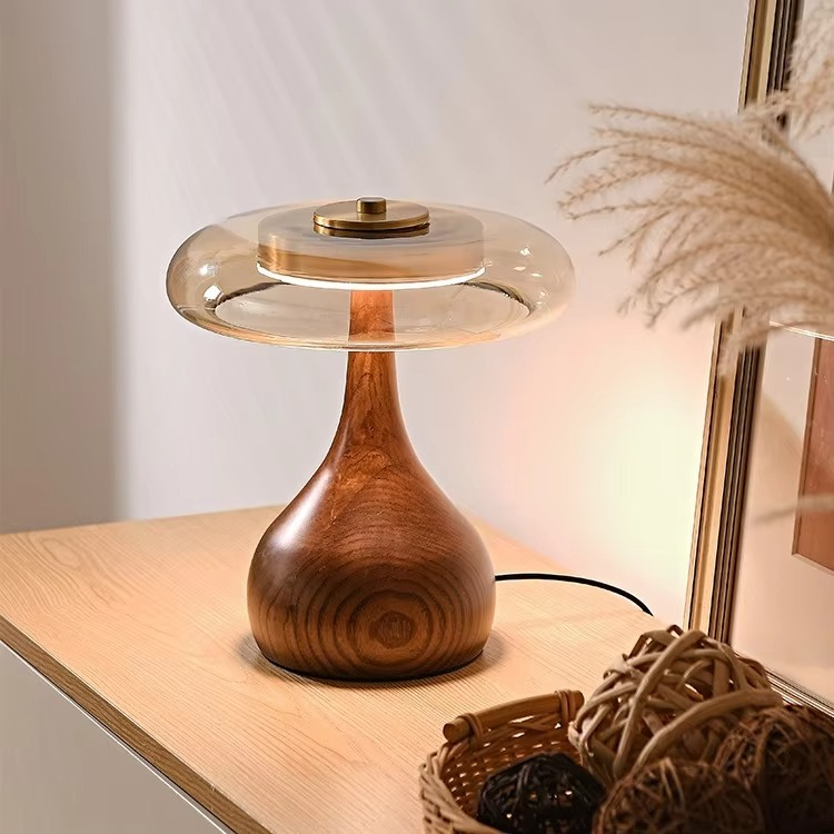 Retro Pilz-Tischlampe | Stimmungsvolle Beleuchtung Mit Holzdetails