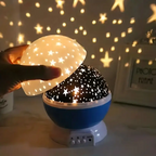 Sternenprojektor Nachtlampe mit LED und Musikfunktion – Tischleuchte für Innenräume
