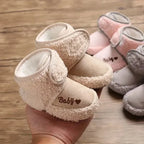 Babyschuhe aus Stoff | Klettverschluss & Flexible Sohle | Schuhe mit Herzmuster und Runder Spitze für den Winter | Schmid