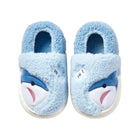 Kinderhausschuhe aus Plüsch | Baumwollfutter & Gummisohle | Slip-On Innenschuhe mit Bär, Einhorn oder Hai | Schmid