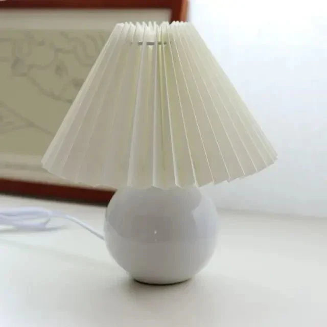 Garduru falten tischlampe | geplisster luxus lampenschirm